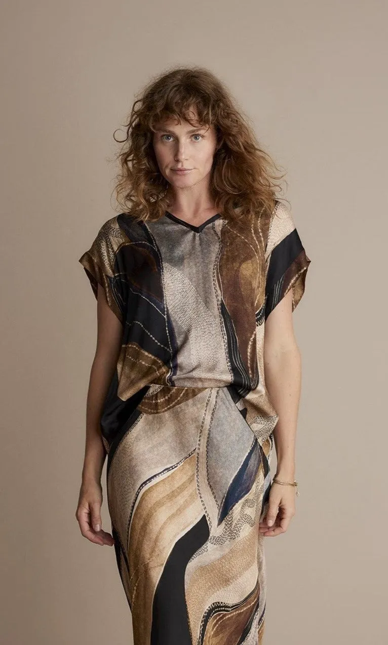 Summum Flowy Lines Sleeveless Organic Print Top