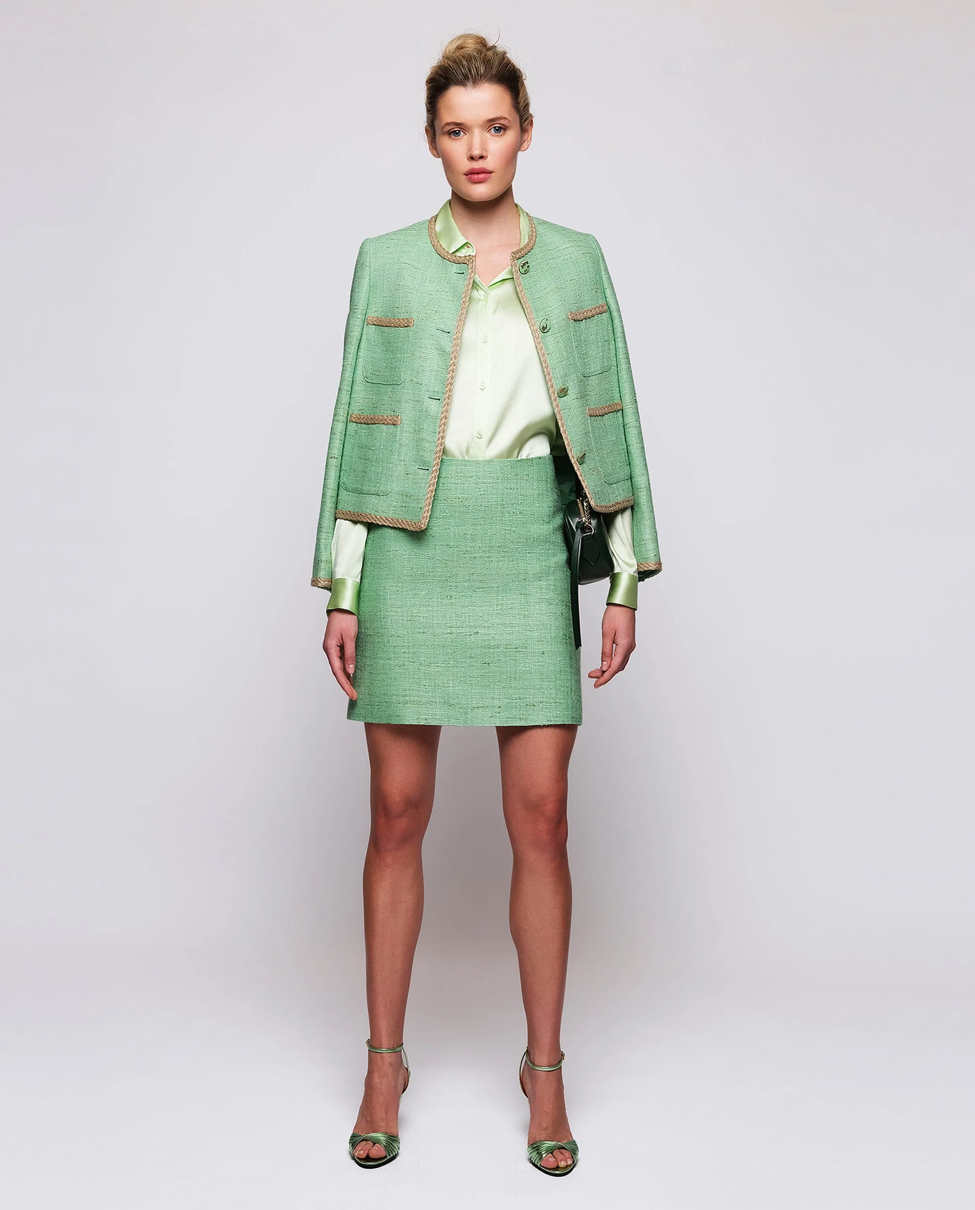 Traje chaqueta y falda verde tweed de seda