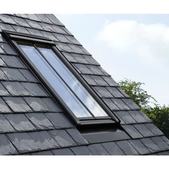 VELUX GGL CK06 SD5N2 White Painted Conservation Window for Slate (55 x 118 cm)