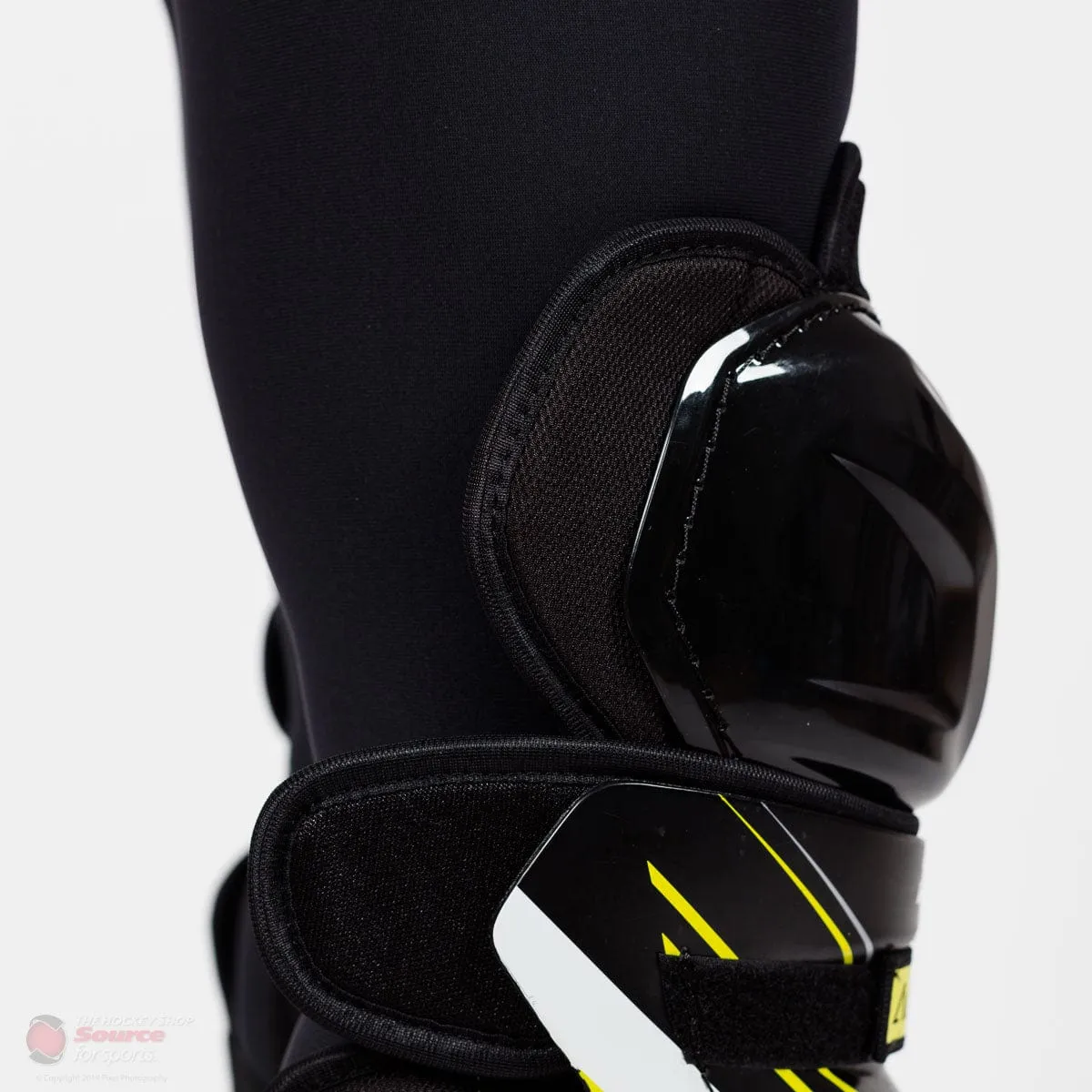 Warrior Alpha DX3 Junior Hockey Shin Guards