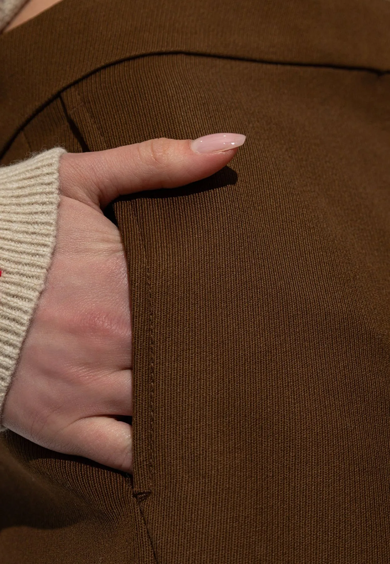 Wide-Leg Wool Tailored Pants