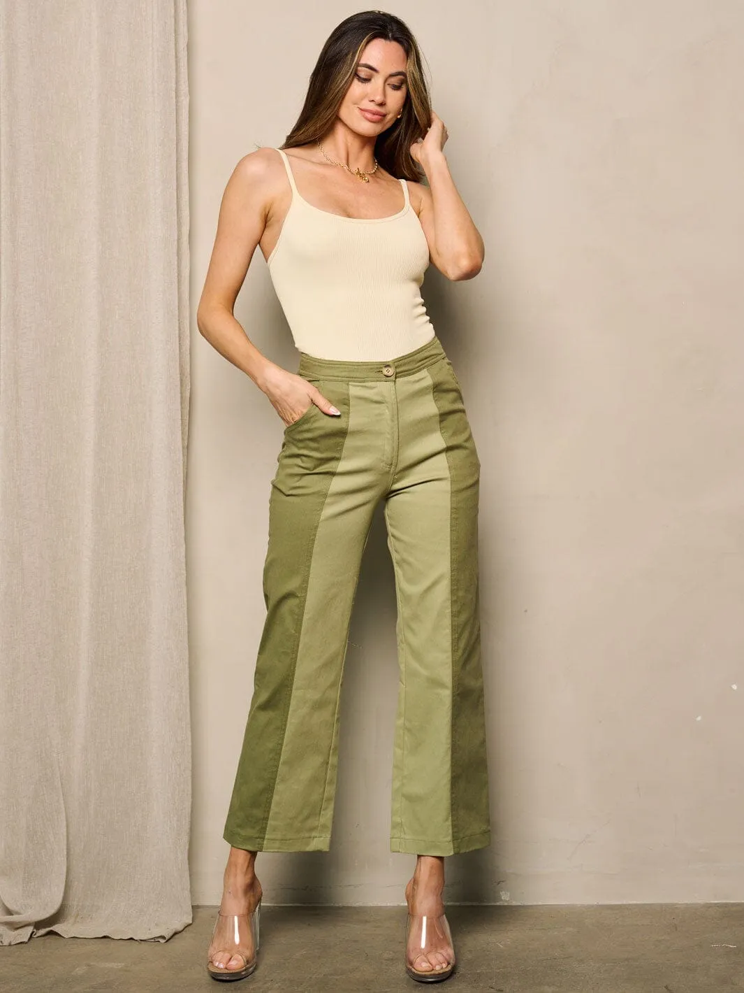 WOMEN'S BUTTON CLOSURE POCKETS STRAIGHT LEG TWO TONE DENIM PANTS