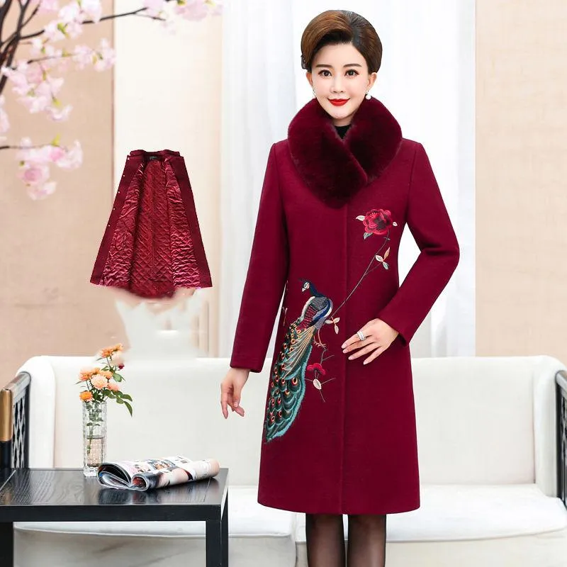 Women's Embroidery Coat Woolen Coat 2019 Autumn Winter Plush Cotton Wool Coat Female Outwear
