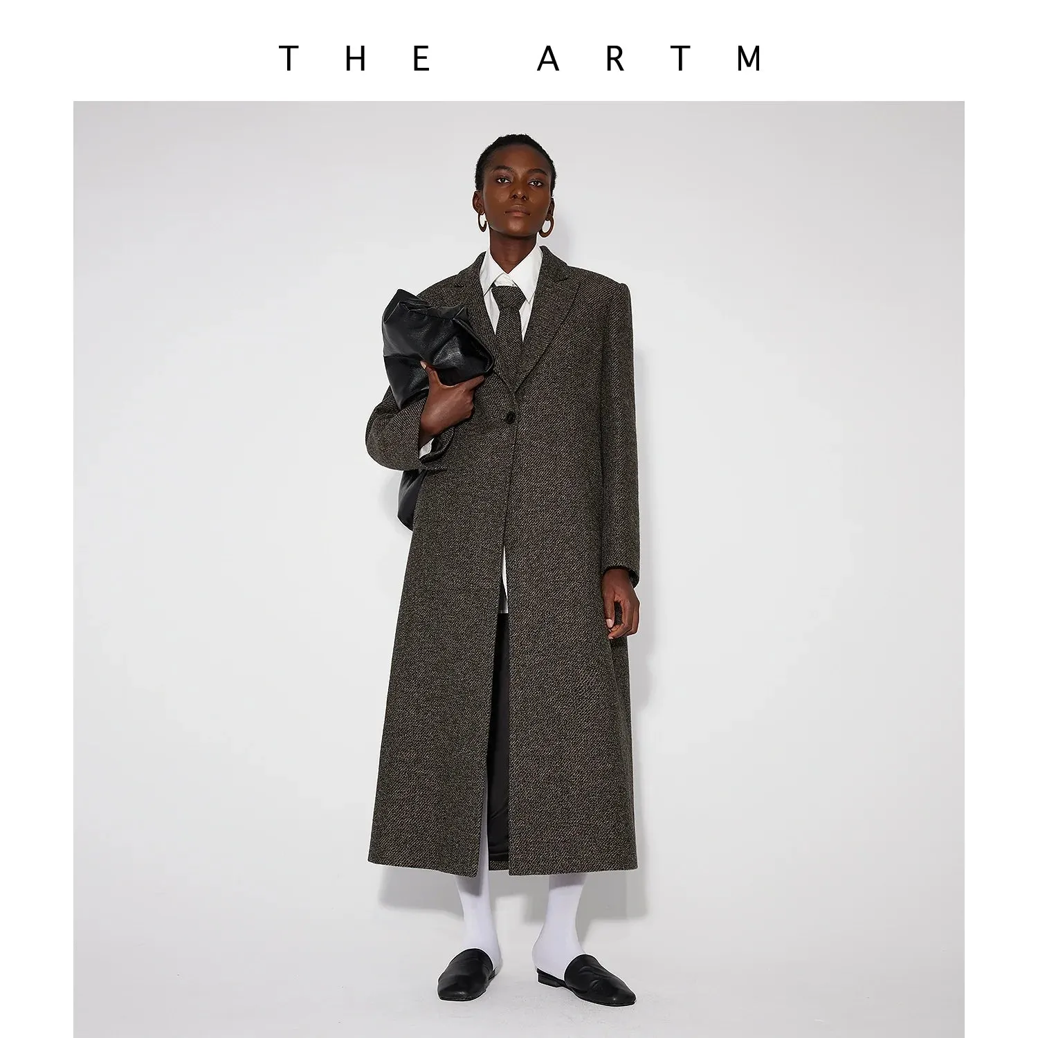 Wool Blended Peaked Lapel Coat
