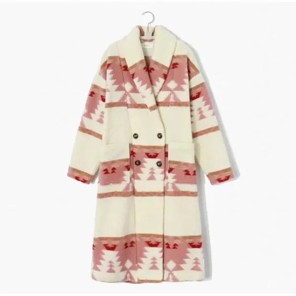 Yellowstone S05 Beth Dutton Pink Coat